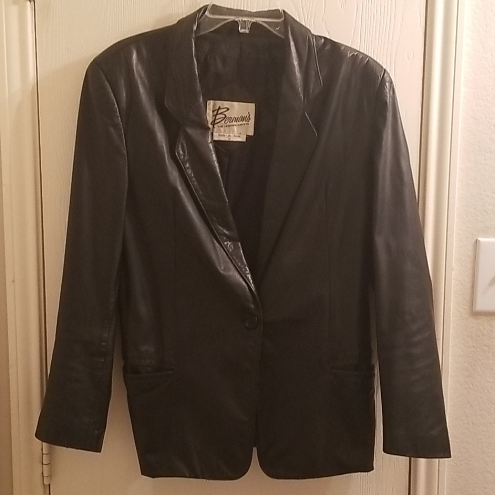Women's Preowned Leather Jacket